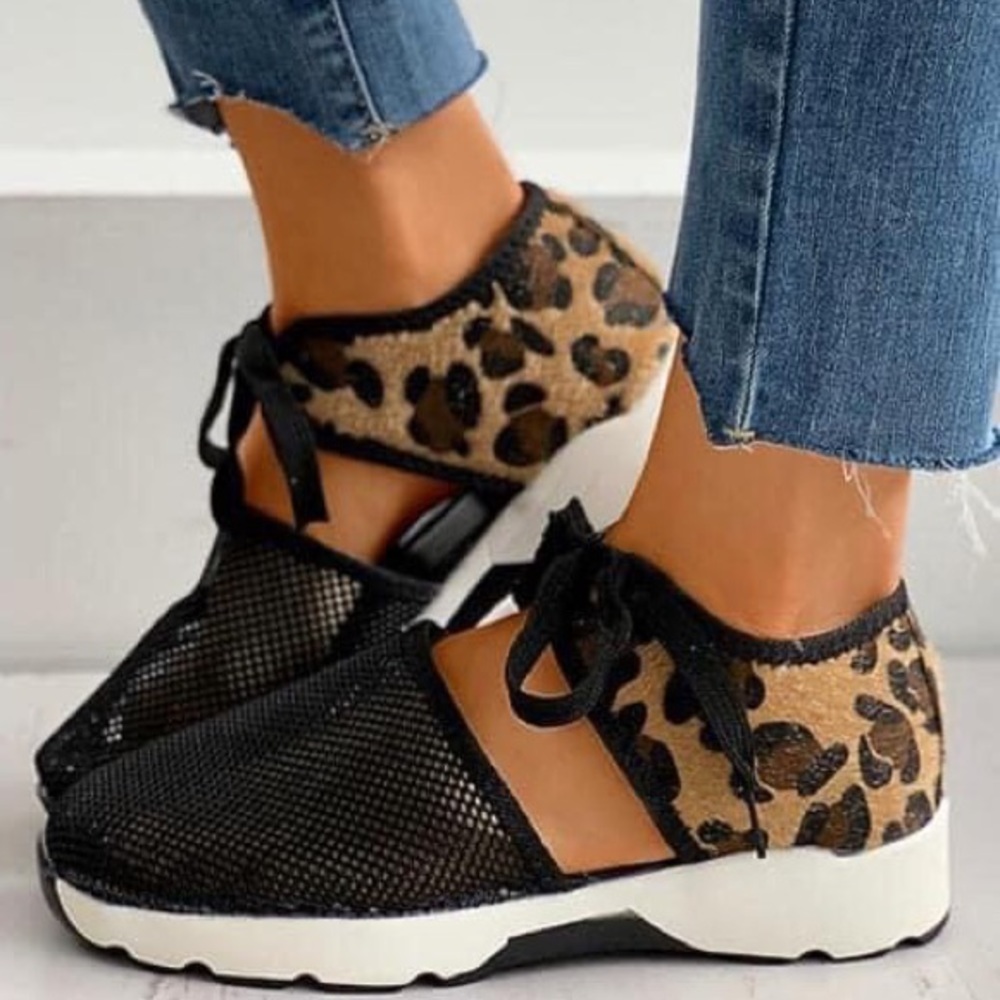 Breathable Cheetah Print Shoes